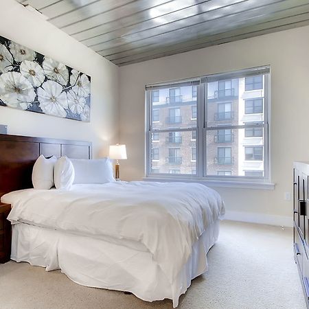 Global Luxury Suites At Toone Street Baltimore Eksteriør billede
