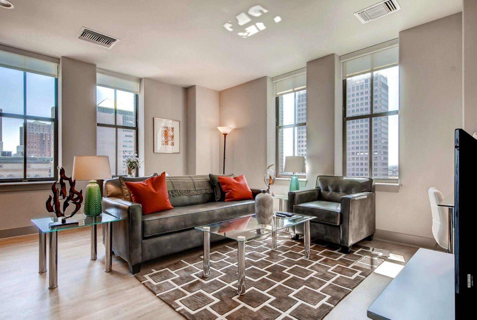 Global Luxury Suites At Toone Street Baltimore Eksteriør billede