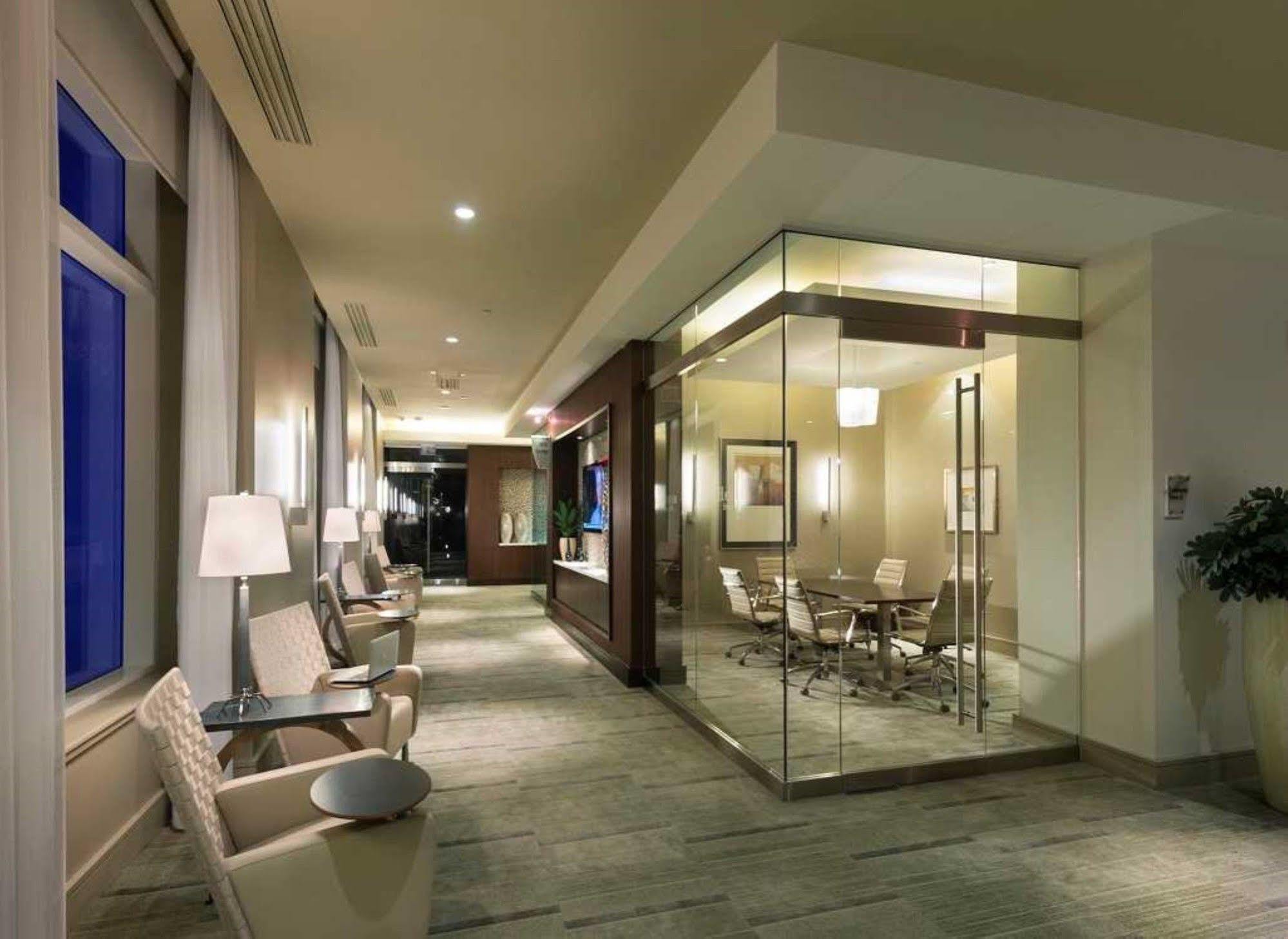 Global Luxury Suites At Toone Street Baltimore Eksteriør billede